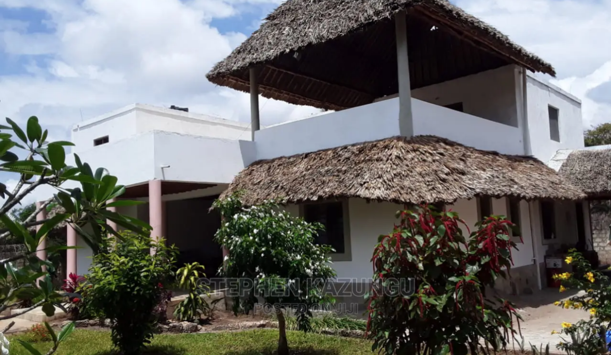 Furnished 5bdrm Villa in Galu Beach, Ukunda for Sale 5